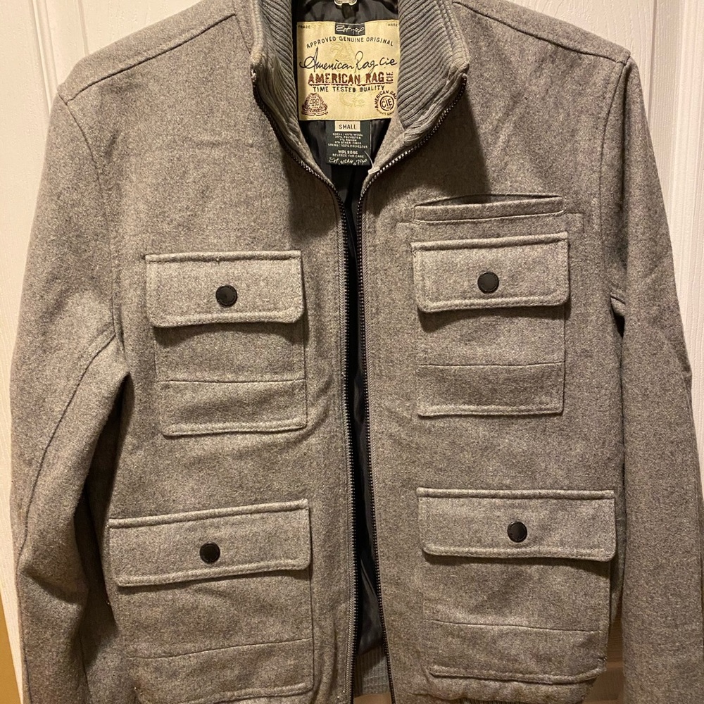 Men’s Gray Jacket